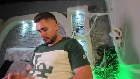 dominic de luca online show from 10.21.25