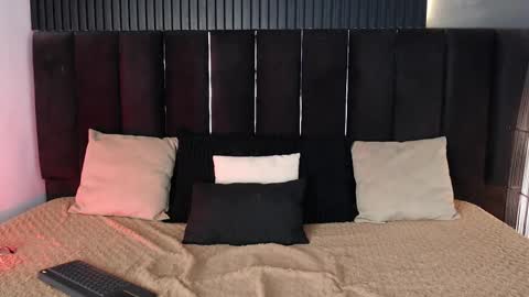 Dominic online show from 09.26.25