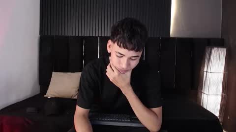 Dominic online show from 11.30.25