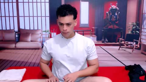 Snapshot of dominicblazze chatting on 10.05.25 Dominic online show from 10.05.25
