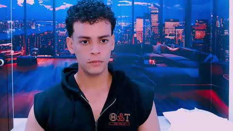 Snapshot of dominicblazze chatting on 10.15.25 Dominic online show from 10.15.25