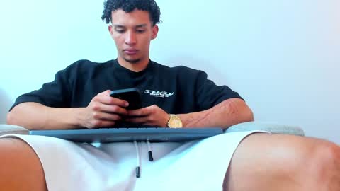 Dominick Star online show from 12.16.24
