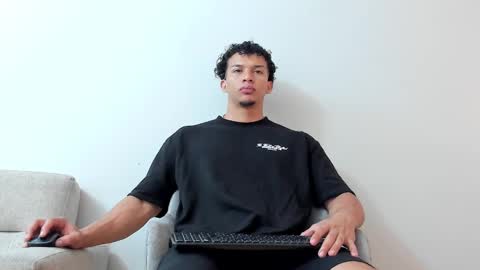 Dominick Star online show from 01.27.25