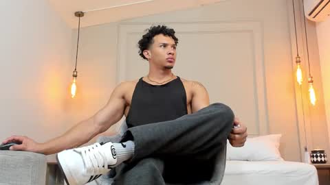 Dominick Star online show from 01.28.25