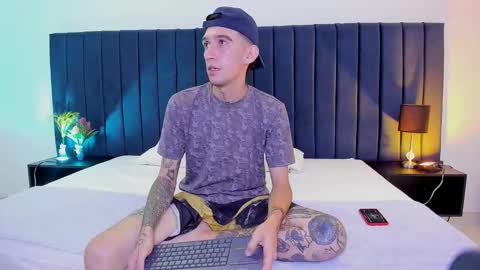 Snapshot of dominik_thompson777 chatting on 09.21.25 dominik_thompson777 online show from 09.21.25