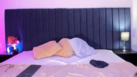 Snapshot of dominik_thompson777 chatting on 09.26.25 dominik_thompson777 online show from 09.26.25