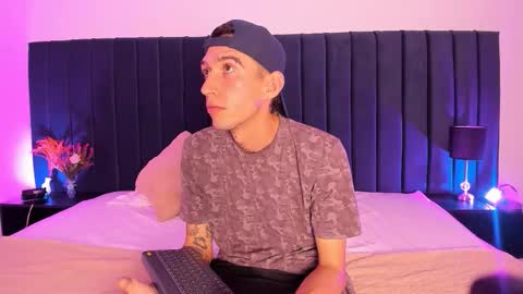 Snapshot of dominik_thompson777 chatting on 09.29.25 dominik_thompson777 online show from 09.29.25