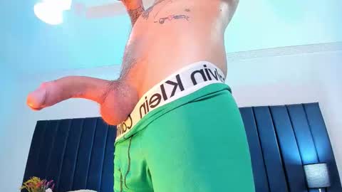 Snapshot of dominik_thompson777 chatting on 10.11.25 dominik_thompson777 online show from 10.11.25