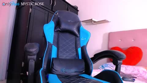   online show from 12.08.24