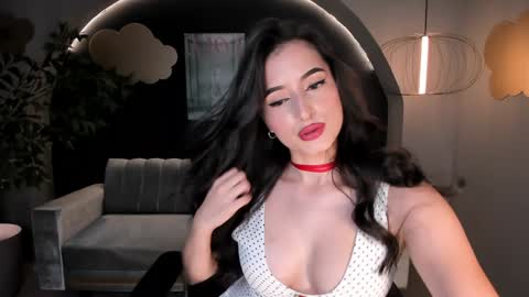 Snapshot of dominiquevega_ chatting on 01.20.25 Dominique online show from 01.20.25