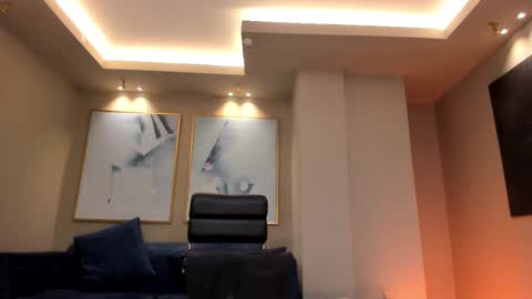 Snapshot of dominiquevega_ chatting on 03.09.25 Dominique online show from 03.09.25