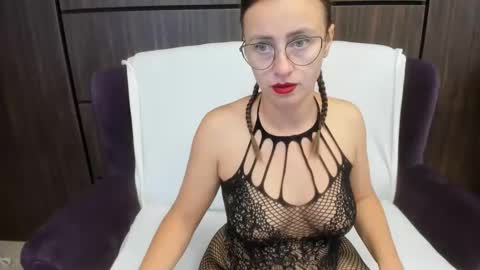 Dominna online show from 09.24.25