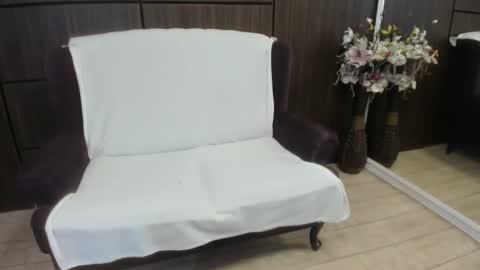 Dominna online show from 10.20.25