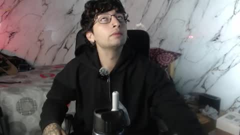 Snapshot of dominus_kane chatting on 04.01.26 dominus_kane online show from 04.01.26