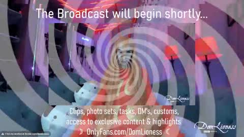 DomLioness online show from 10.27.25