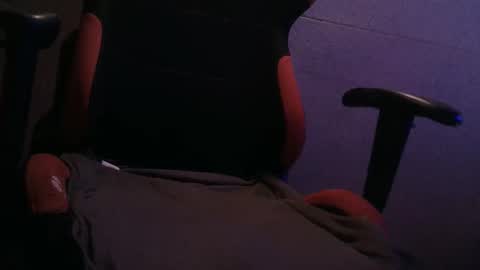 Snapshot of domse999 chatting on 09.27.25 domse999 online show from 09.27.25