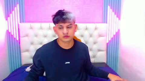 DONA Y CARL online show from 12.11.24