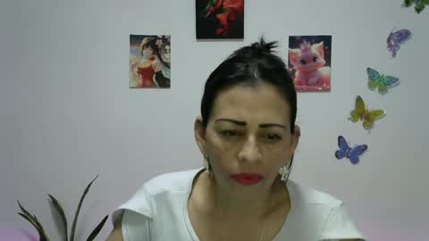 Snapshot of doncella_7 chatting on 01.08.25 doncella_7 online show from 01.08.25