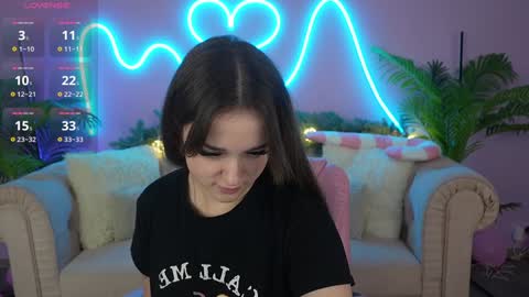 DONNA online show from 12.18.24
