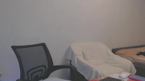 DonnaMagdalena online show from 01.06.26