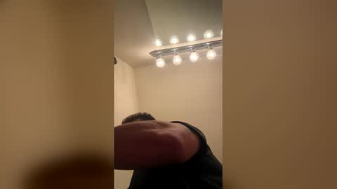 doodlez224472 online show from 12.23.25