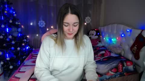 Snapshot of dorasuun chatting on 12.04.24 dorasuun online show from 12.04.24