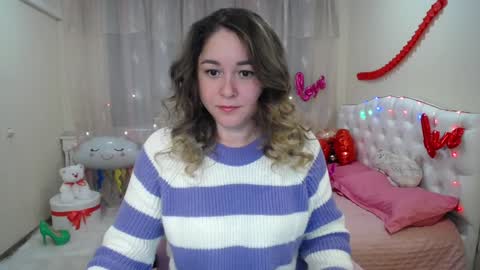 Snapshot of dorasuun chatting on 02.08.25 dorasuun online show from 02.08.25