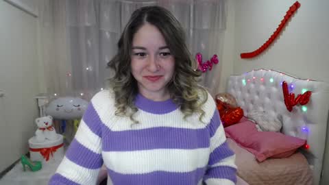 Snapshot of dorasuun chatting on 02.08.25 dorasuun online show from 02.08.25