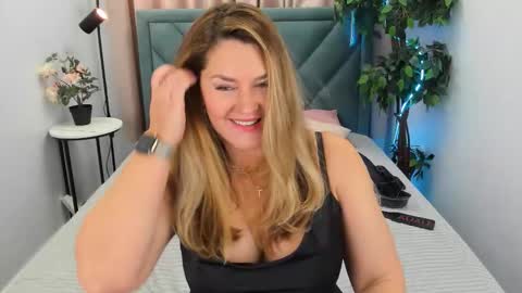 doriana_gray online show from 09.11.25