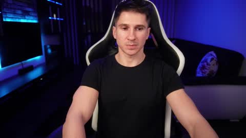 Dorian Reyes online show from 12.20.24