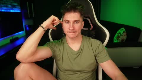 Dorian Reyes online show from 01.02.25