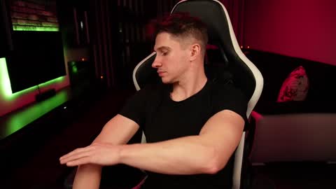Dorian Reyes online show from 01.07.25