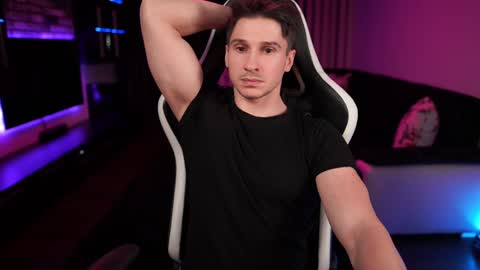 Dorian Reyes online show from 01.18.25