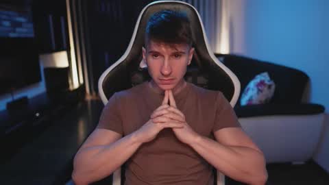 Dorian Reyes online show from 11.10.25