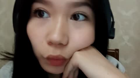 YuKi  online show from 10.08.25