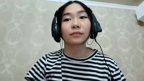 YuKi  online show from 10.11.25