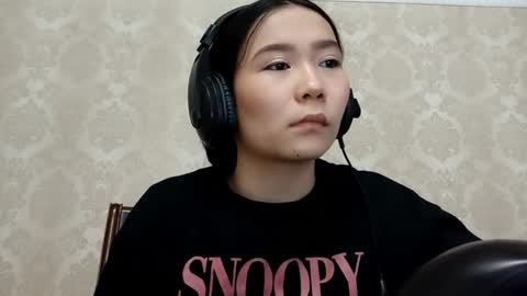 YuKi  online show from 10.19.25