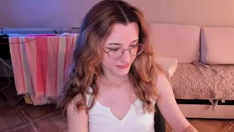 Snapshot of dorotty_ chatting on 06.21.26 Your Dorotty online show from 06.21.26