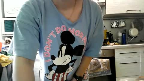 Snapshot of dorrie_ann chatting on 02.25.25 Dorrie Ann online show from 02.25.25