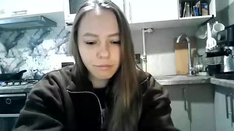 Snapshot of dorrie_ann chatting on 10.17.25 Dorrie Ann online show from 10.17.25