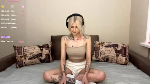 Lana online show from 05.13.26