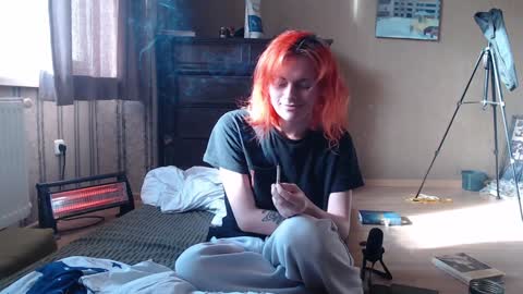 Snapshot of dosbox98 chatting on 01.18.25 stupid ass online show from 01.18.25