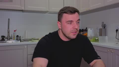 Sasha online show from 11.29.25