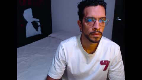 will online show from 10.10.25