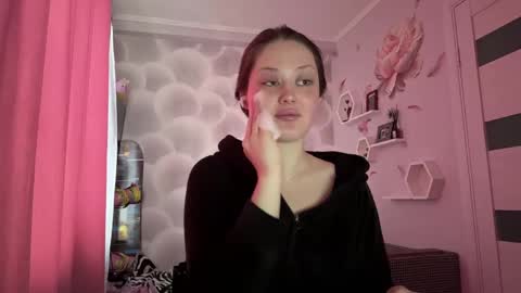 Snapshot of dotharlow chatting on 03.30.26 dotharlow online show from 03.30.26