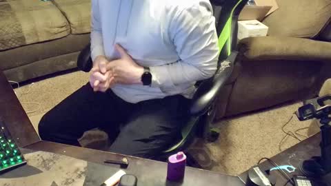 Snapshot of dotyoureyezez chatting on 12.12.24 DotYourEyezez online show from 12.12.24