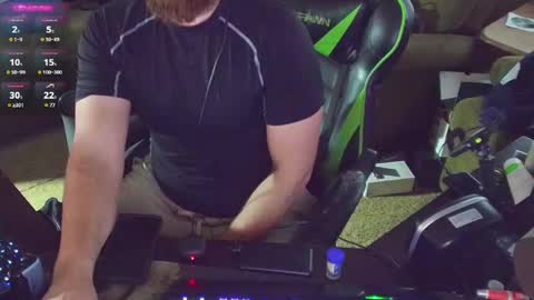 Snapshot of dotyoureyezez chatting on 02.01.25 DotYourEyezez online show from 02.01.25