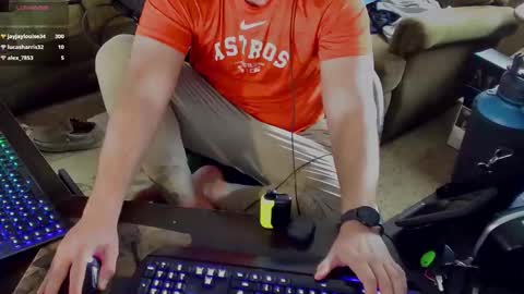 Snapshot of dotyoureyezez chatting on 03.12.25 DotYourEyezez online show from 03.12.25