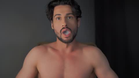 Keen online show from 12.22.24