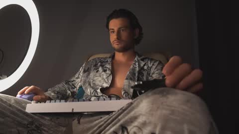 Keen online show from 03.10.25